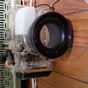 Waterproof camera case for Sony RX100/RX100II